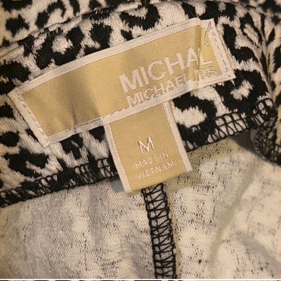Micheal Kors Leopard Print Pull-On Pants size Med. EUC - Picture 5 of 7